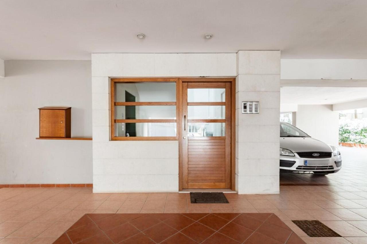 Cozy Spacious Apartment In The Heart Of Heraklion Екстер'єр фото