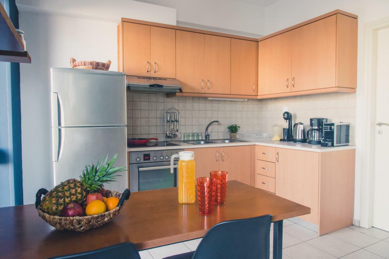 Cozy Spacious Apartment In The Heart Of Heraklion Екстер'єр фото